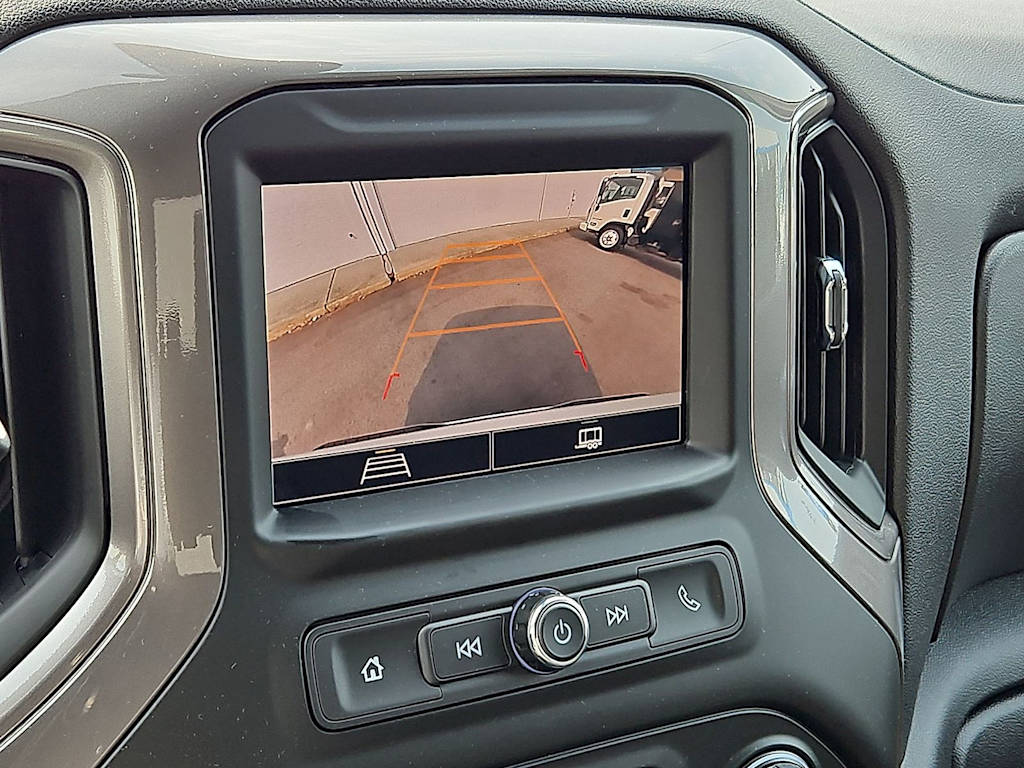 Thumbnail: 2026 Chevrolet Silverado 1500 - 27