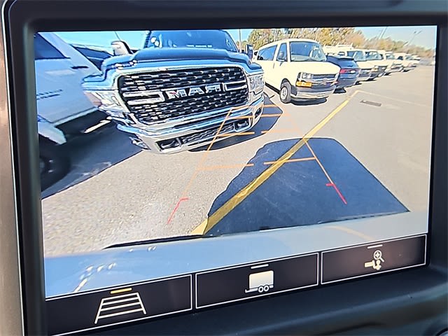 Thumbnail: 2021 Chevrolet Silverado 1500 - 27