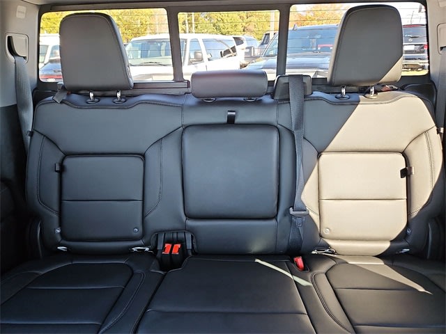 Thumbnail: 2021 Chevrolet Silverado 1500 - 24