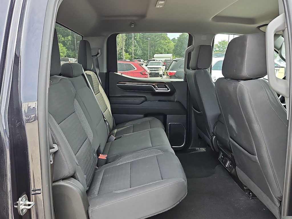 Thumbnail: 2024 Chevrolet Silverado 1500 - 36