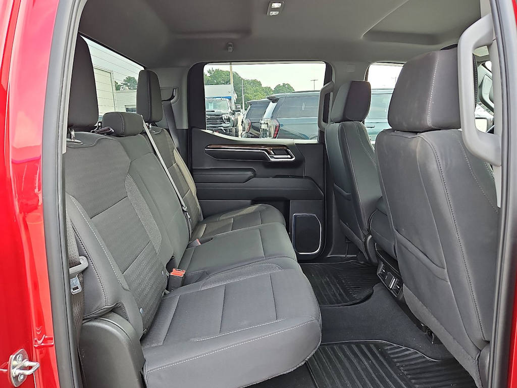 Thumbnail: 2024 Chevrolet Silverado 1500 - 36