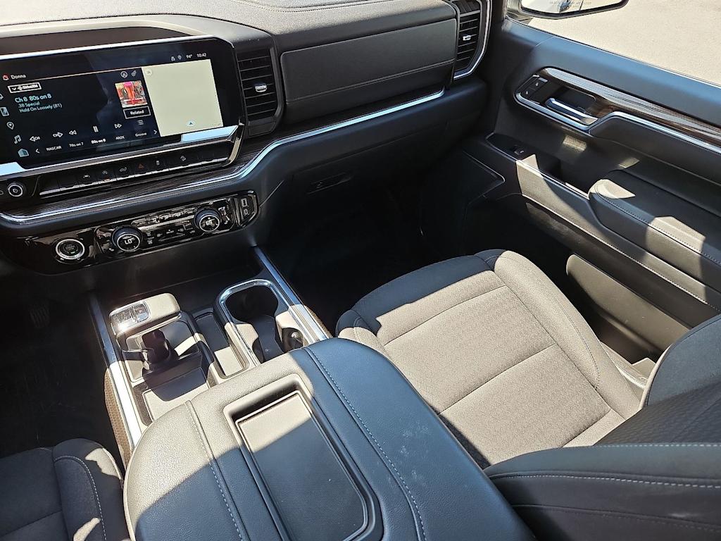Thumbnail: 2022 Chevrolet Silverado 1500 - 14