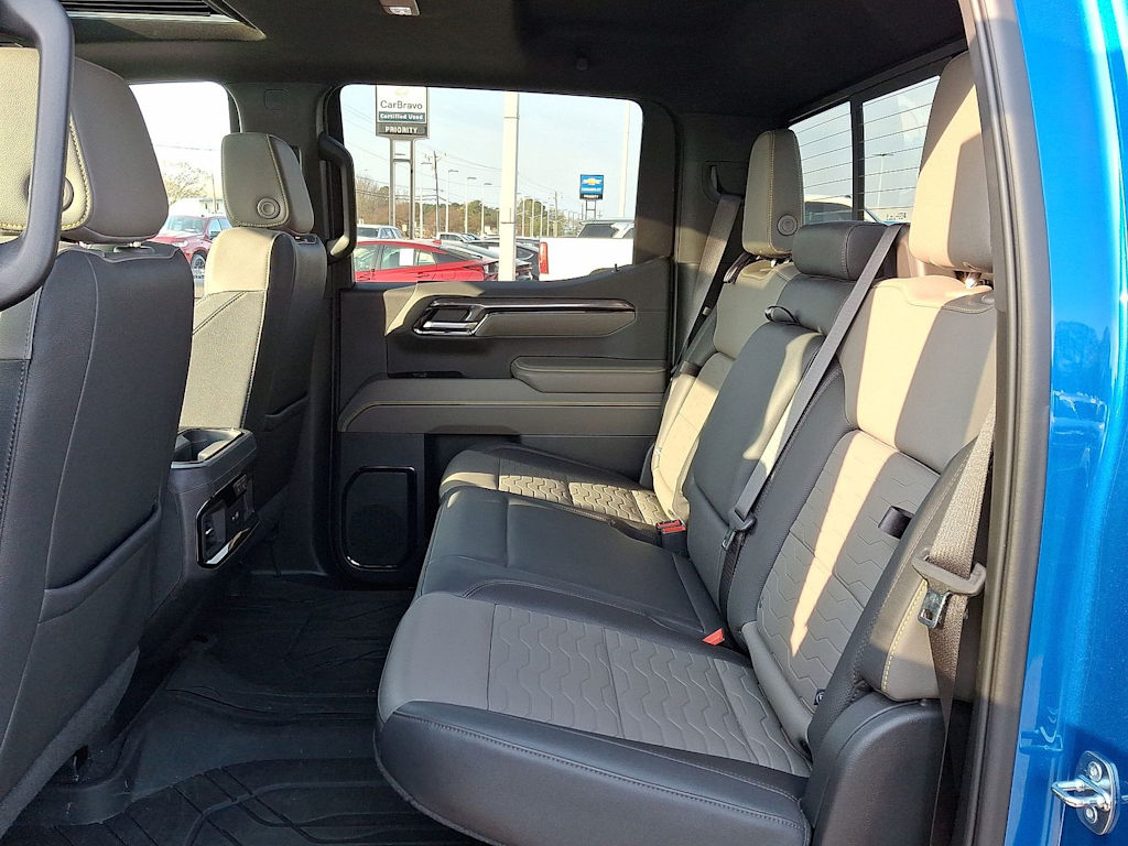 Thumbnail: 2023 Chevrolet Silverado 1500 - 37