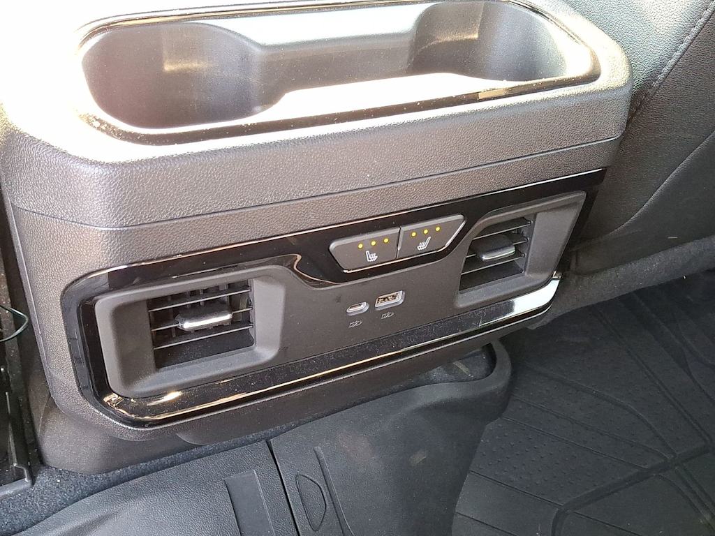 Thumbnail: 2023 Chevrolet Silverado 1500 - 34