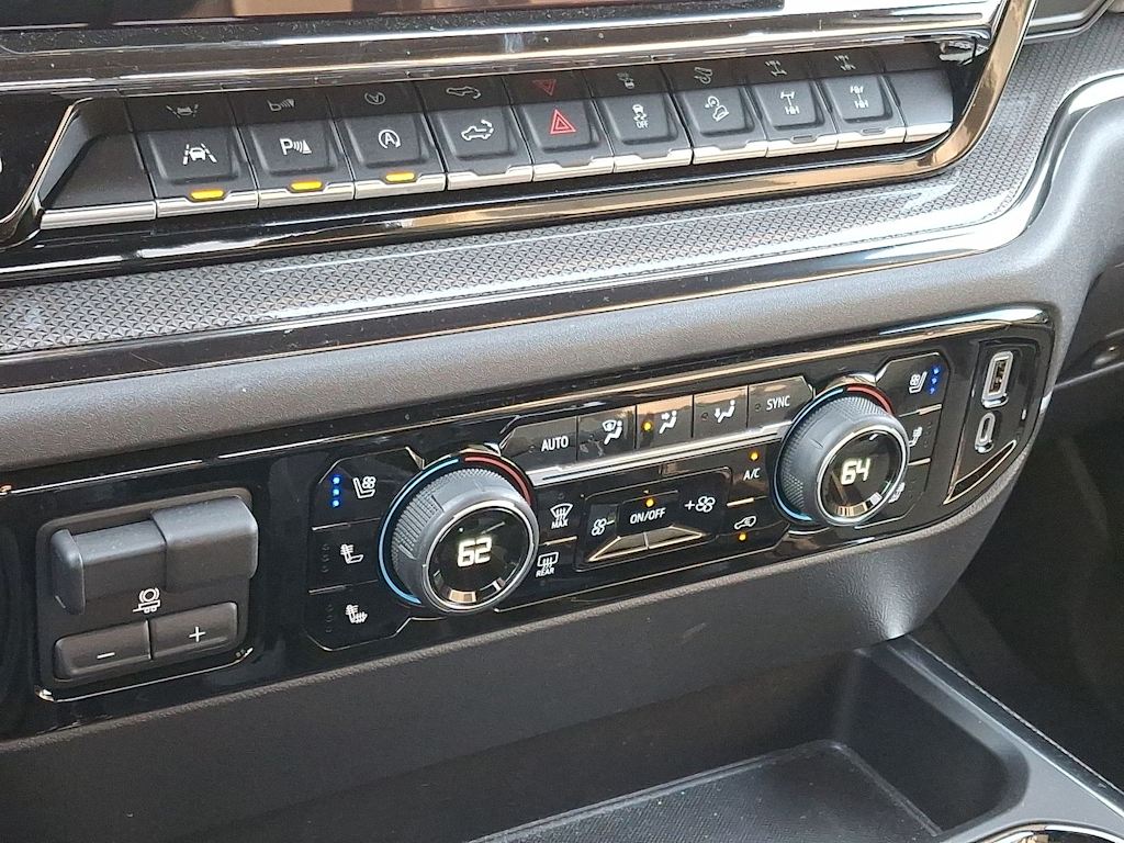 Thumbnail: 2023 Chevrolet Silverado 1500 - 31