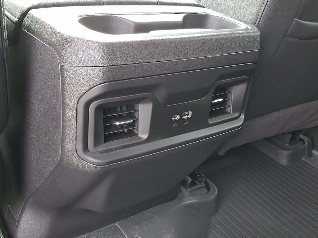 Thumbnail: 2026 Chevrolet Silverado 1500 - 21