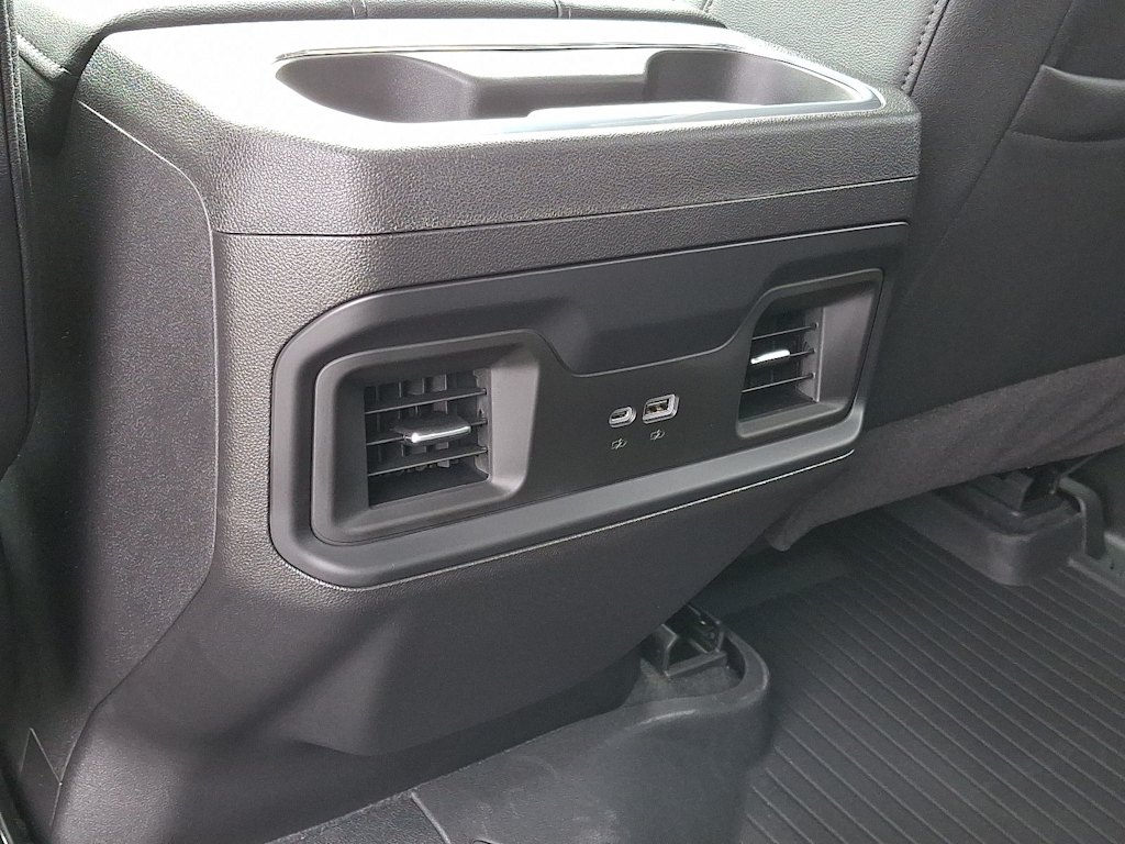 Thumbnail: 2026 Chevrolet Silverado 1500 - 21