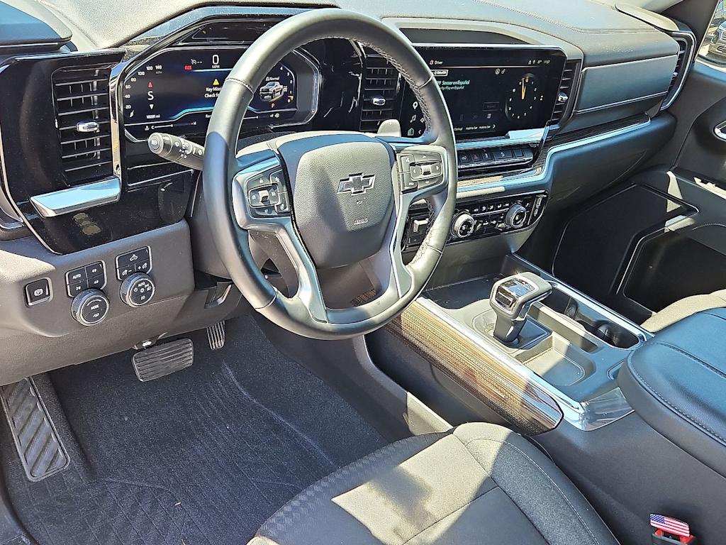 Thumbnail: 2025 Chevrolet Silverado 1500 - 12