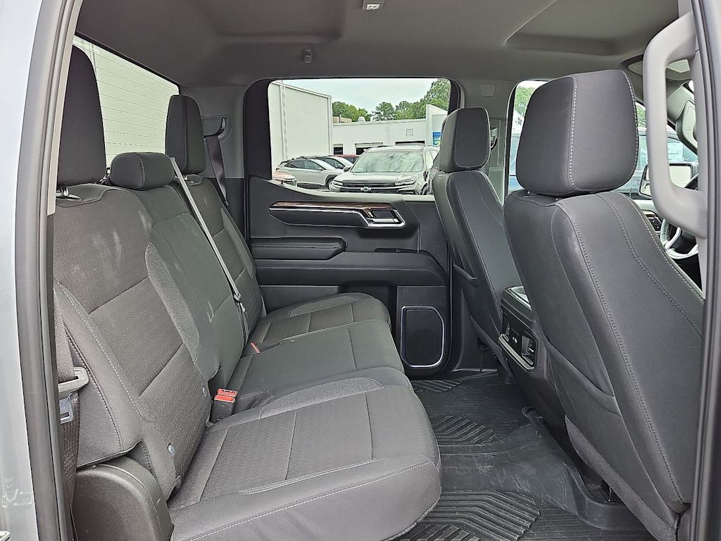 Thumbnail: 2025 Chevrolet Silverado 1500 - 36