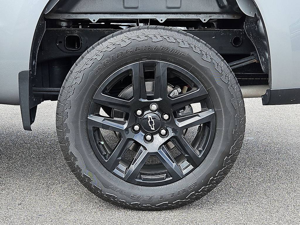 Thumbnail: 2025 Chevrolet Silverado 1500 - 7