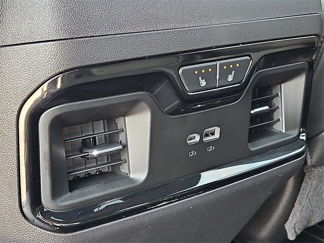 Thumbnail: 2025 Chevrolet Silverado 1500 - 23