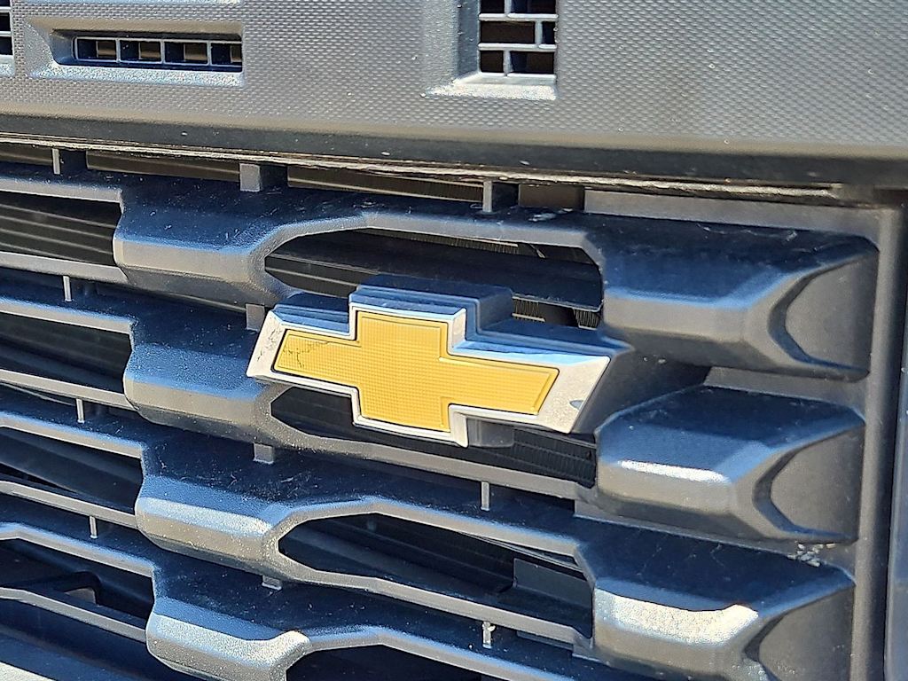 Thumbnail: 2022 Chevrolet Silverado 1500 - 5