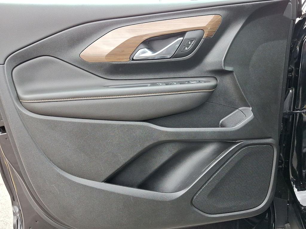 Thumbnail: 2020 GMC Terrain - 33