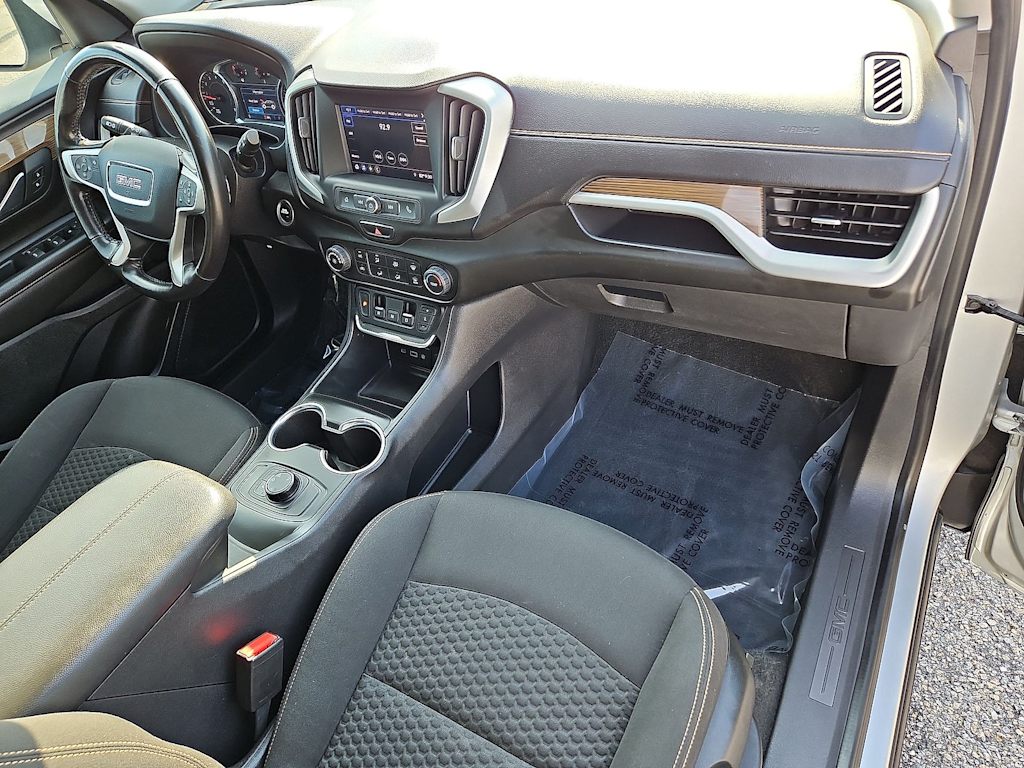 Thumbnail: 2020 GMC Terrain - 37