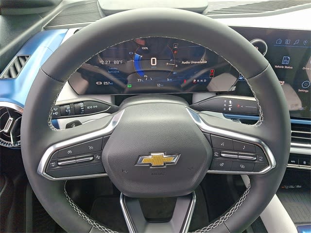 2025 Chevrolet Equinox LT 8
