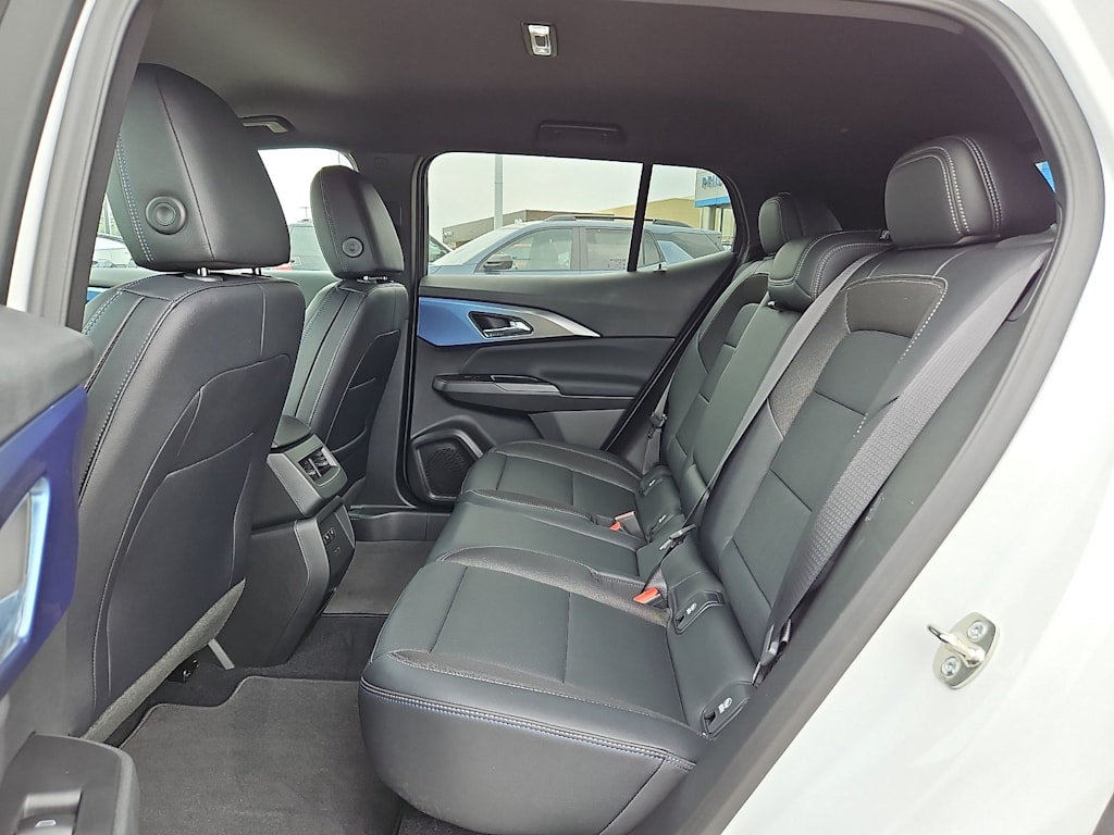 2026 Chevrolet Equinox EV 2LT - Photo 9