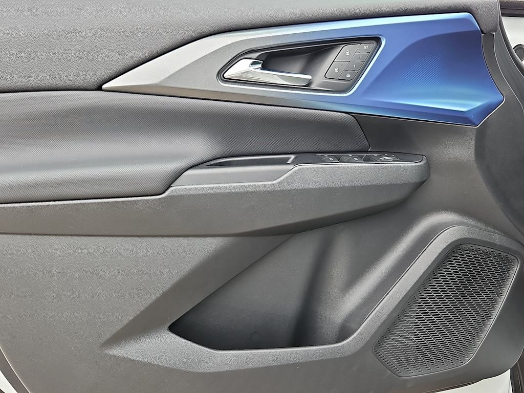 2026 Chevrolet Equinox EV 2LT - Photo 15