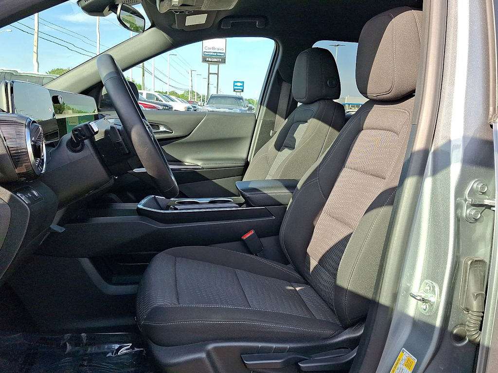 Thumbnail: 2025 Chevrolet Equinox - 9
