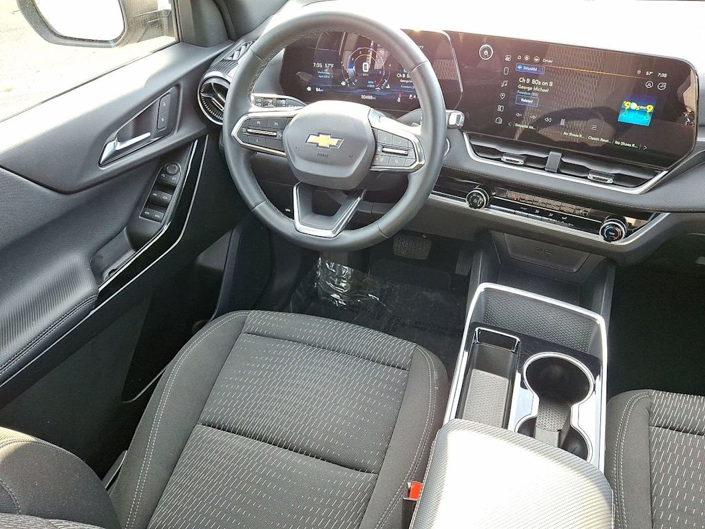 Thumbnail: 2025 Chevrolet Equinox - 2