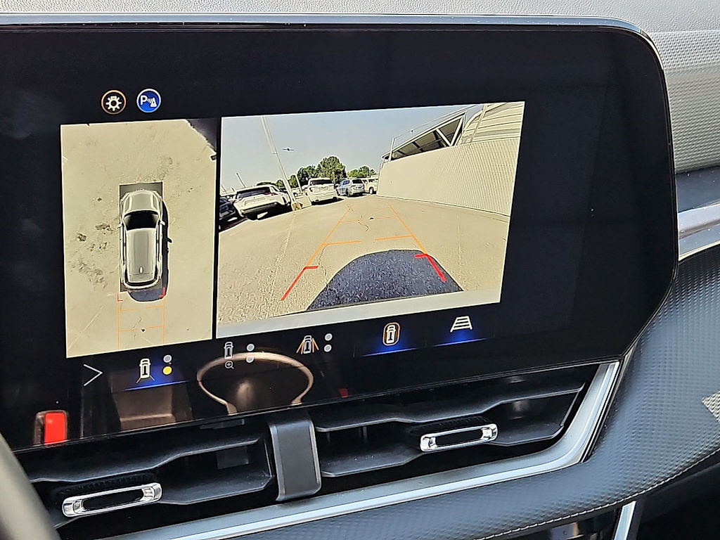 Thumbnail: 2025 Chevrolet Equinox - 28