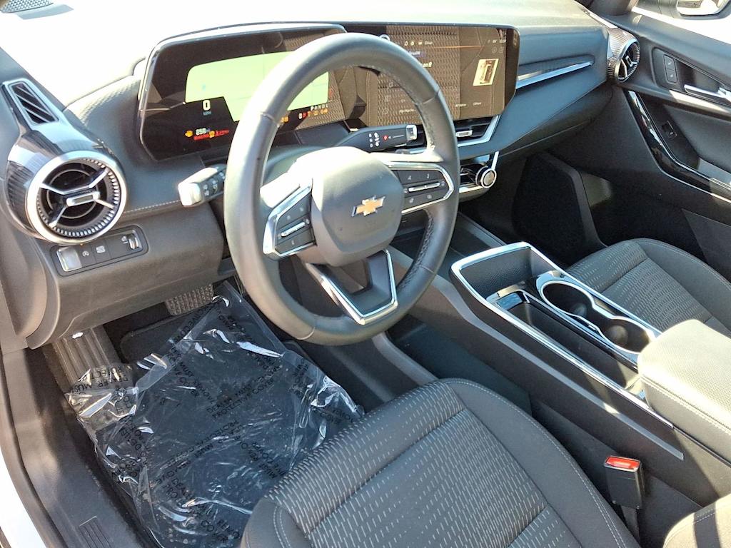 Thumbnail: 2025 Chevrolet Equinox - 12