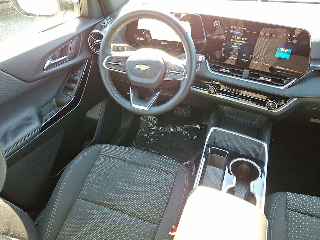 Thumbnail: 2025 Chevrolet Equinox - 2