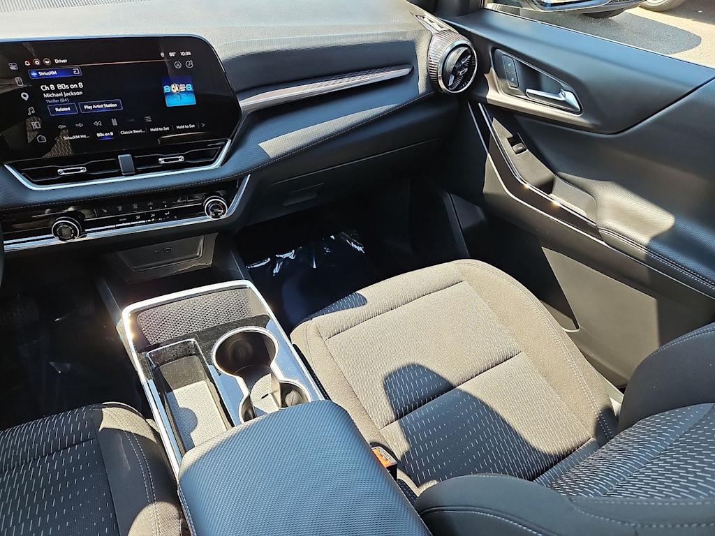 Thumbnail: 2025 Chevrolet Equinox - 12