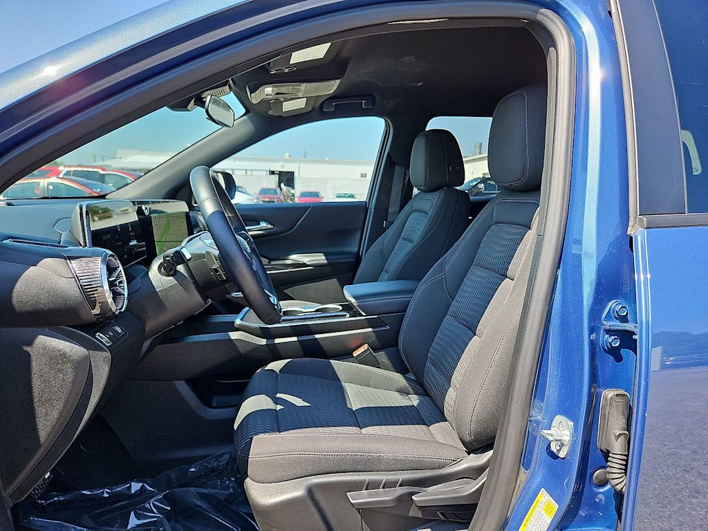 Thumbnail: 2025 Chevrolet Equinox - 9