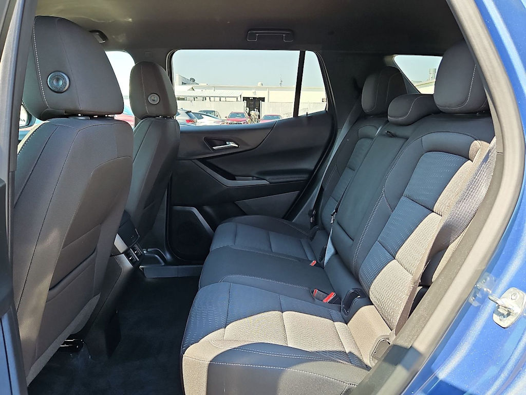 Thumbnail: 2025 Chevrolet Equinox - 36