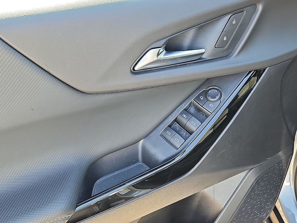 Thumbnail: 2025 Chevrolet Equinox - 35
