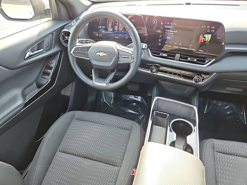 Thumbnail: 2025 Chevrolet Equinox - 2