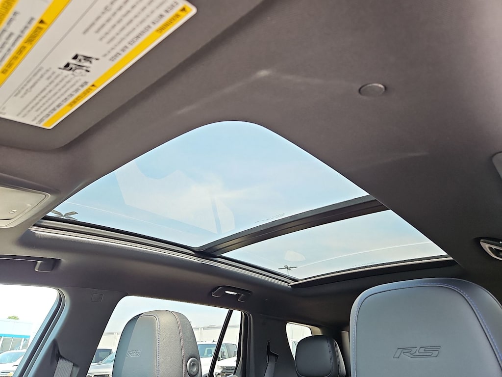 Thumbnail: 2026 Chevrolet Equinox - 16