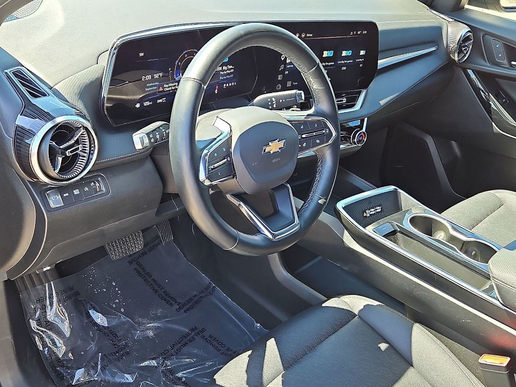 Thumbnail: 2025 Chevrolet Equinox - 13