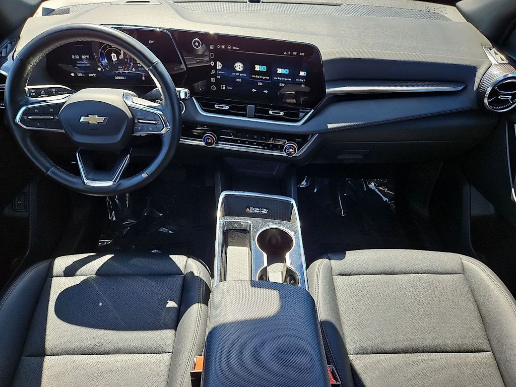 Thumbnail: 2025 Chevrolet Equinox - 32