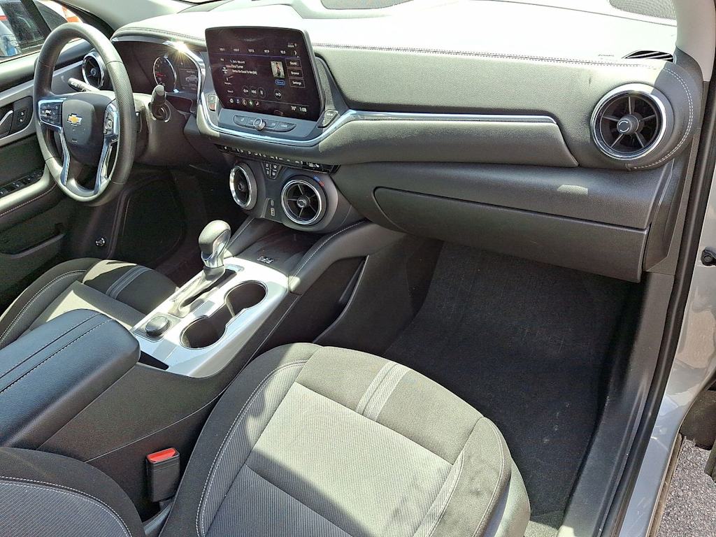 Thumbnail: 2024 Chevrolet Blazer - 36