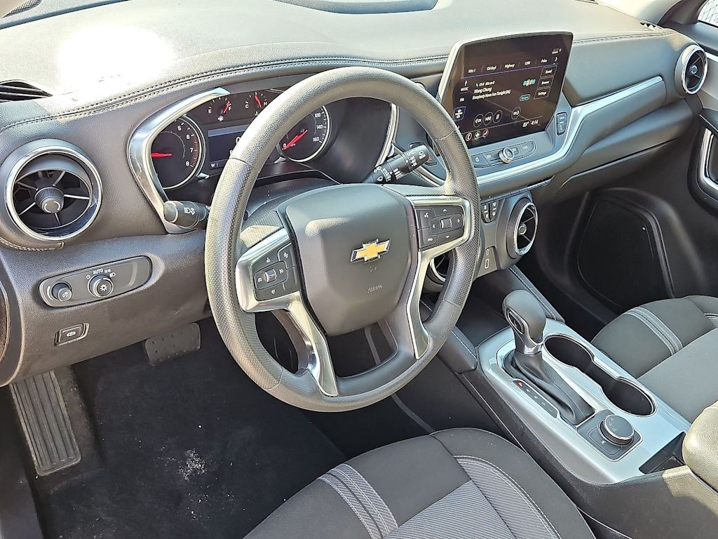 Thumbnail: 2025 Chevrolet Blazer - 14