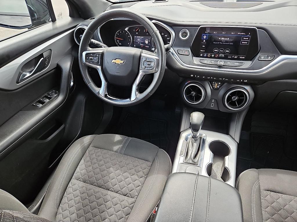 Thumbnail: 2022 Chevrolet Blazer - 2