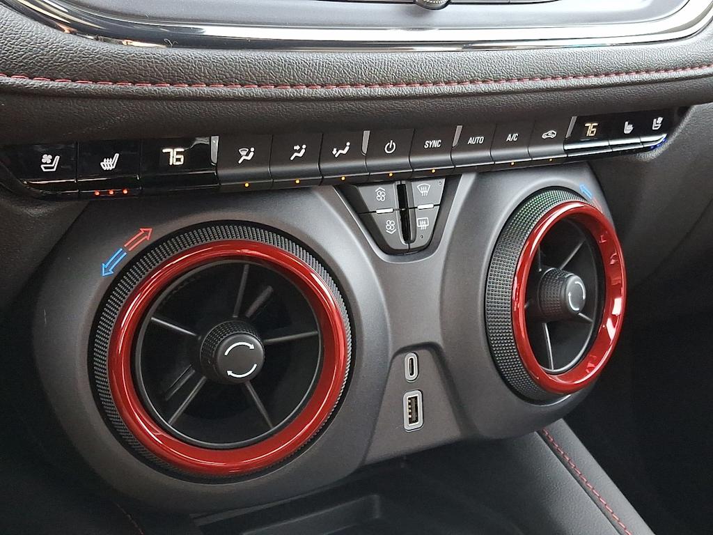 Thumbnail: 2026 Chevrolet Blazer - 12