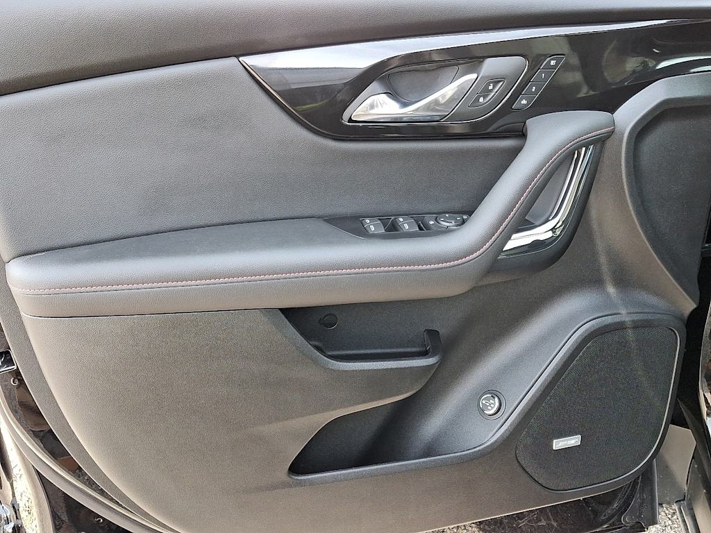 Thumbnail: 2026 Chevrolet Blazer - 11