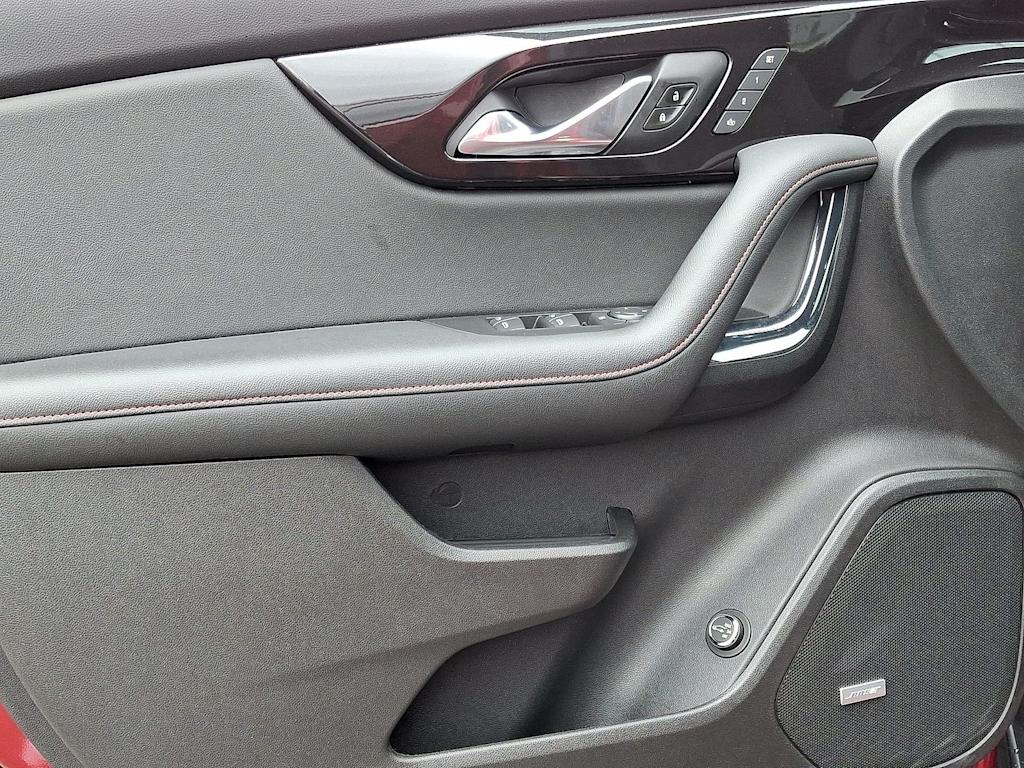 Thumbnail: 2019 Chevrolet Blazer - 33