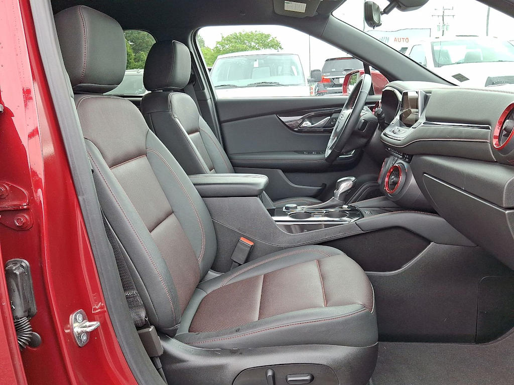 Thumbnail: 2019 Chevrolet Blazer - 9