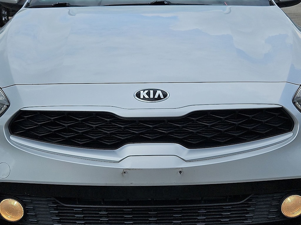 Thumbnail: 2020 Kia Forte - 6