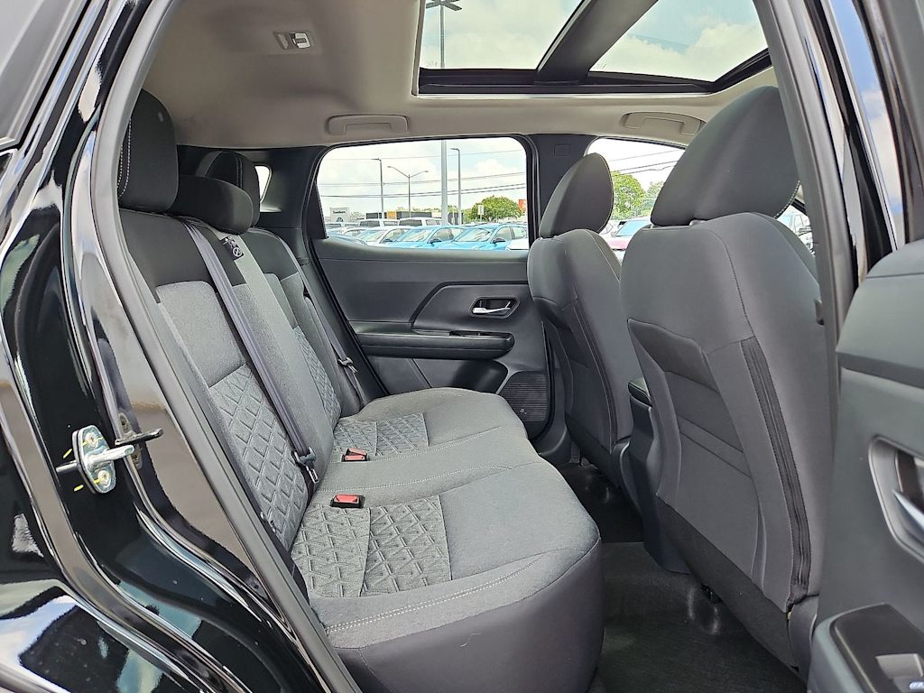 Thumbnail: 2026 Nissan Kicks - 36