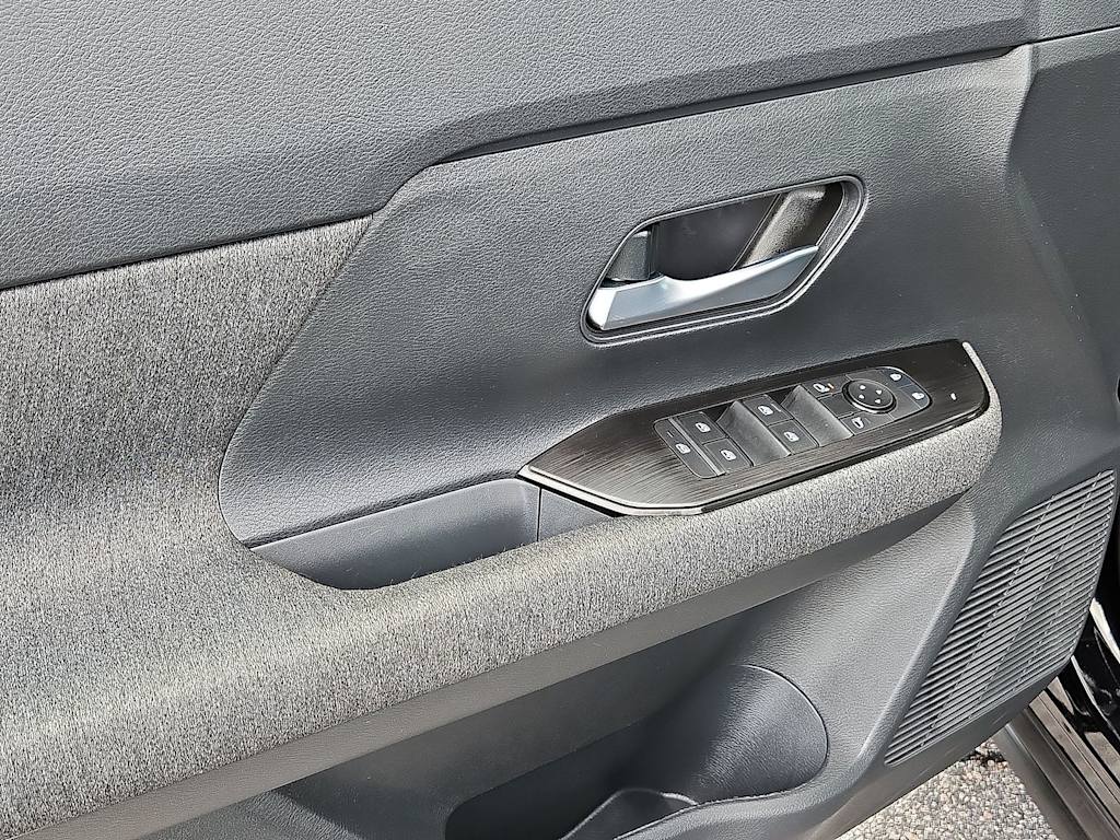 Thumbnail: 2026 Nissan Kicks - 34