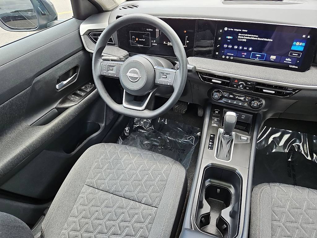 Thumbnail: 2026 Nissan Kicks - 2