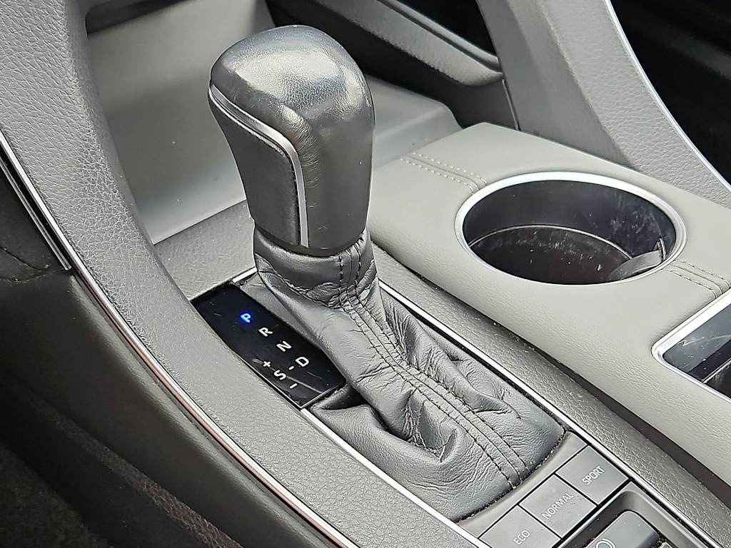 Thumbnail: 2020 Toyota Avalon - 14