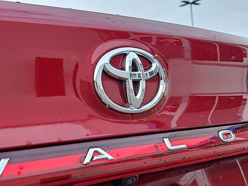 Thumbnail: 2020 Toyota Avalon - 5