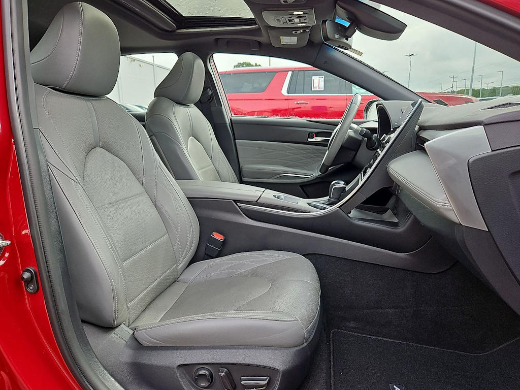 Thumbnail: 2020 Toyota Avalon - 9
