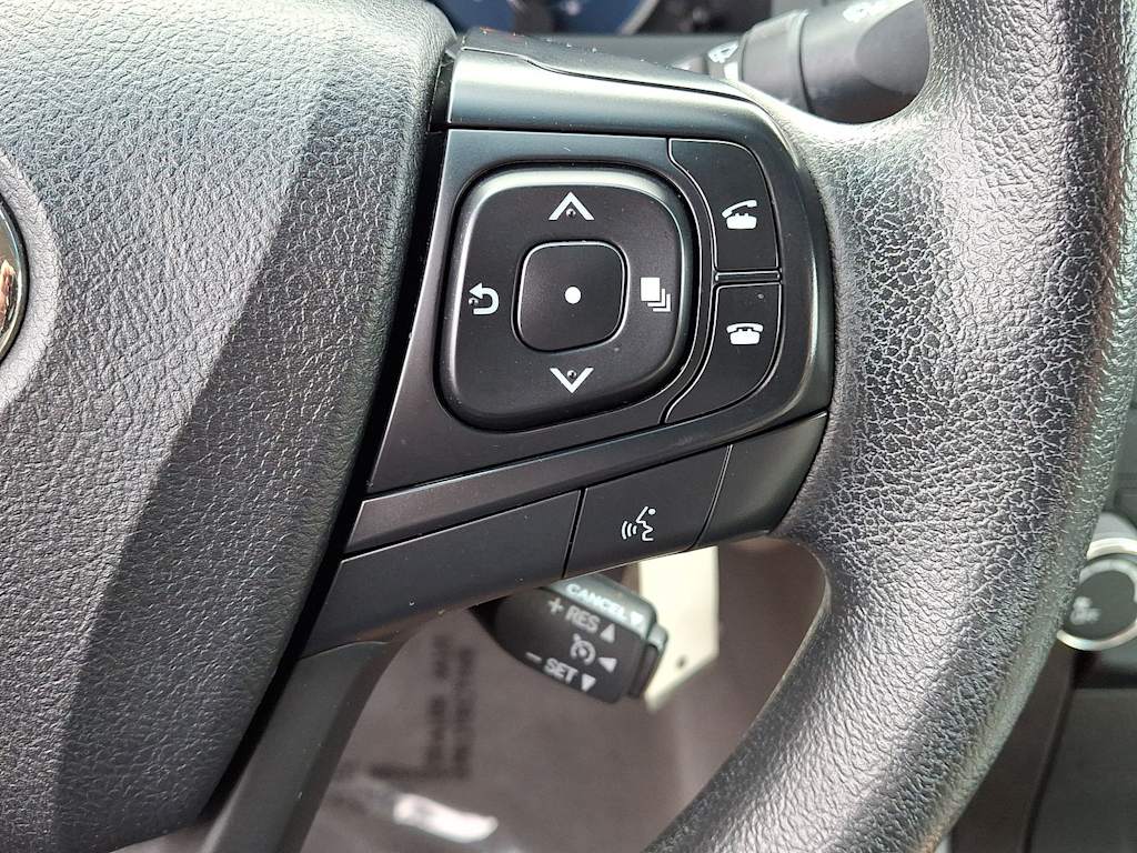 Thumbnail: 2016 Toyota Camry - 28