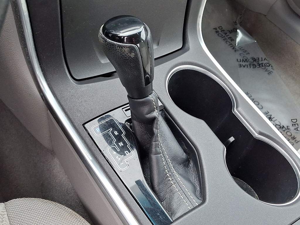 Thumbnail: 2016 Toyota Camry - 15